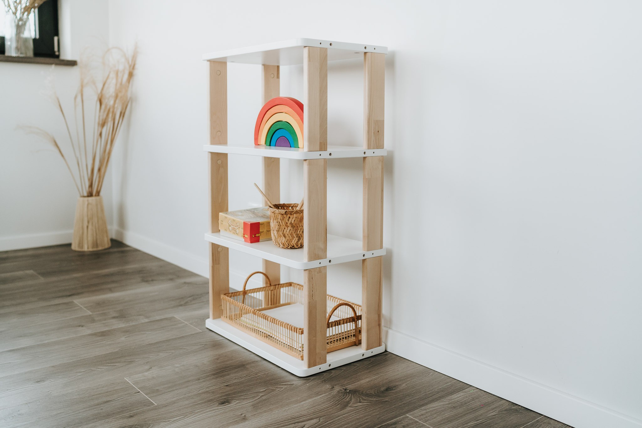 Modulaarinen Montessori-hylly Mini – 4 hyllyä