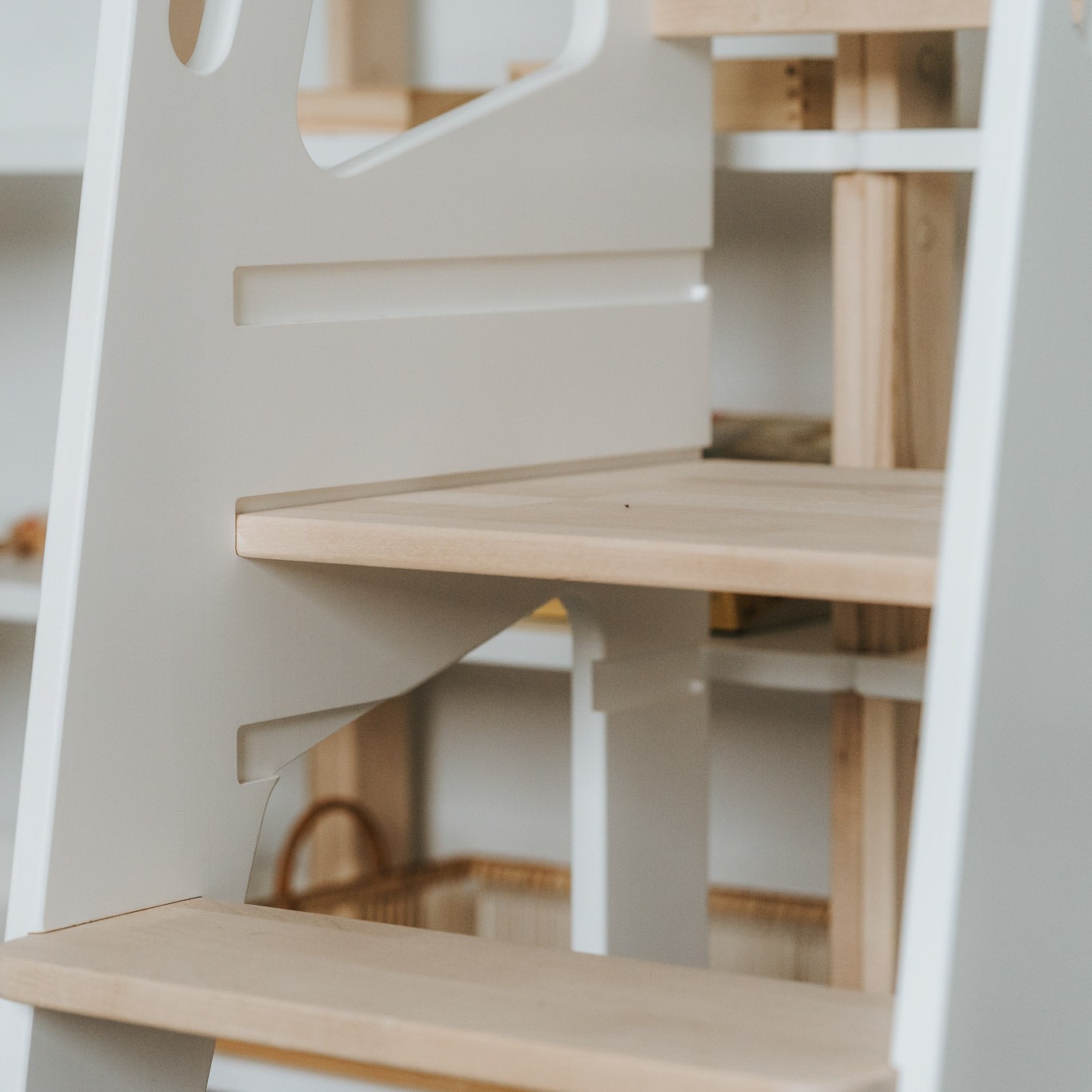 Montessori Tower Safety+ -oppimistorni - Image 9